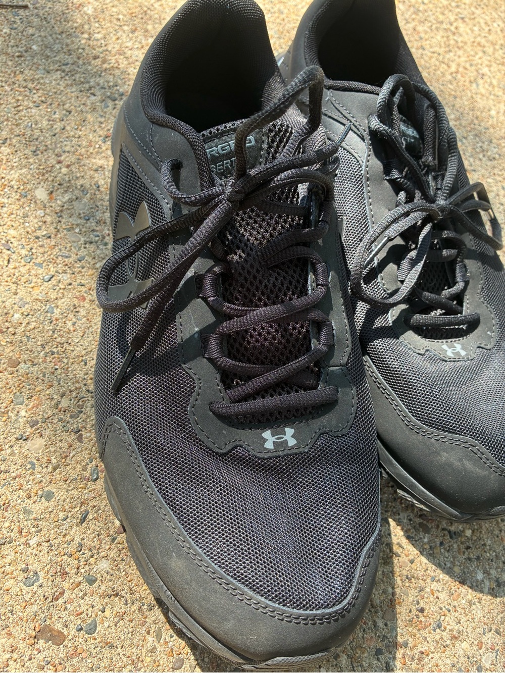 Under Armour Men's Black Athletic Trainers